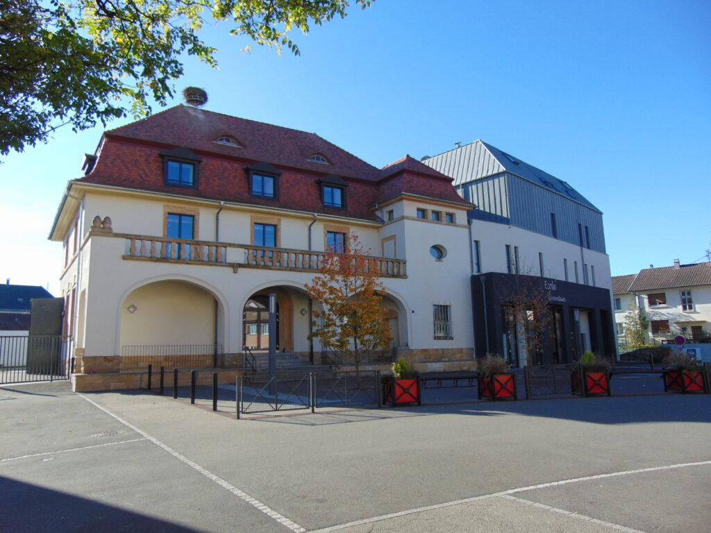 Ecole élémentaire à Carspach